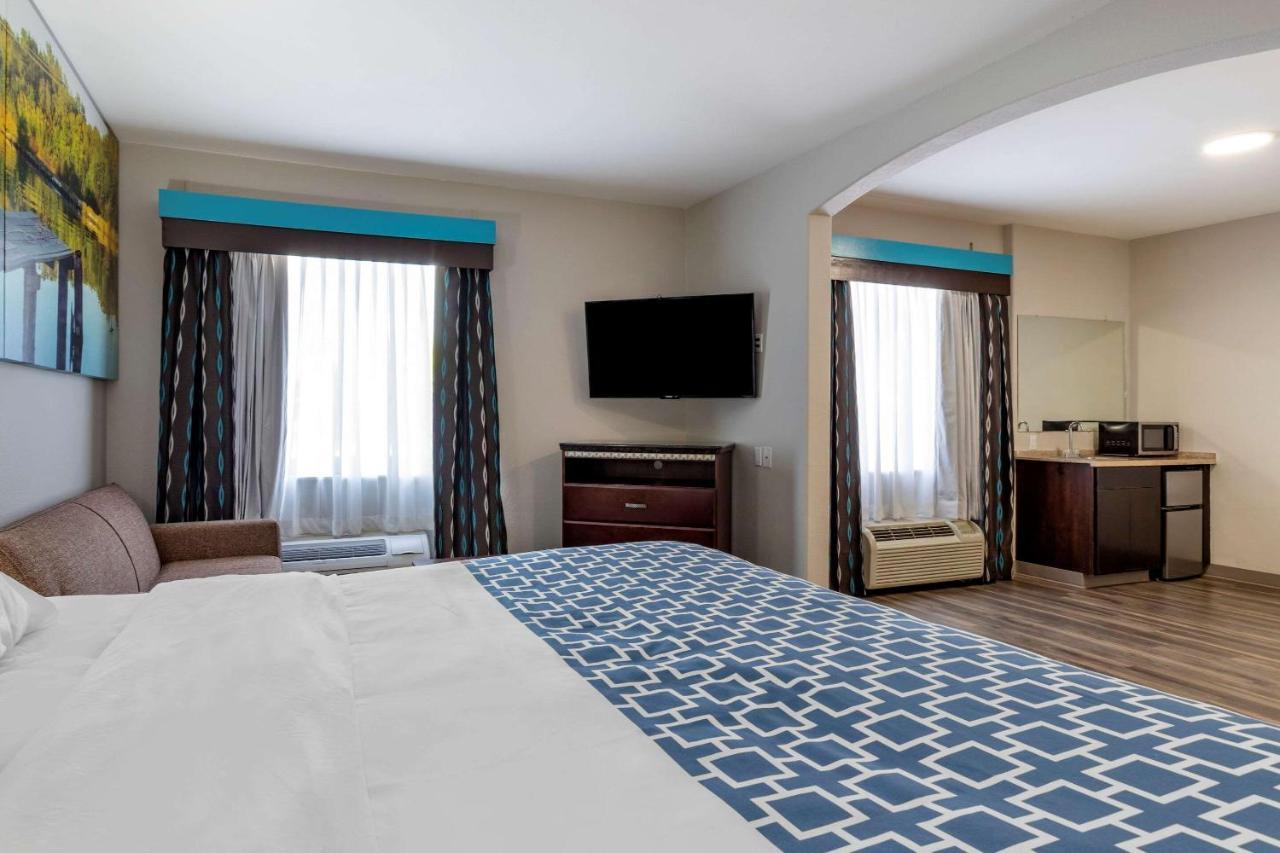 Clarion Pointe Sulphur - Lake Charles Экстерьер фото