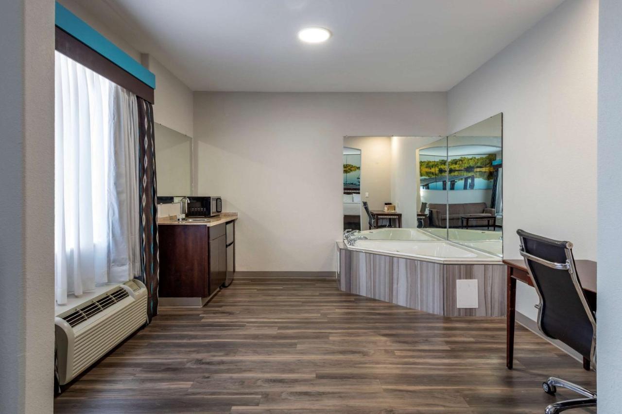 Clarion Pointe Sulphur - Lake Charles Экстерьер фото